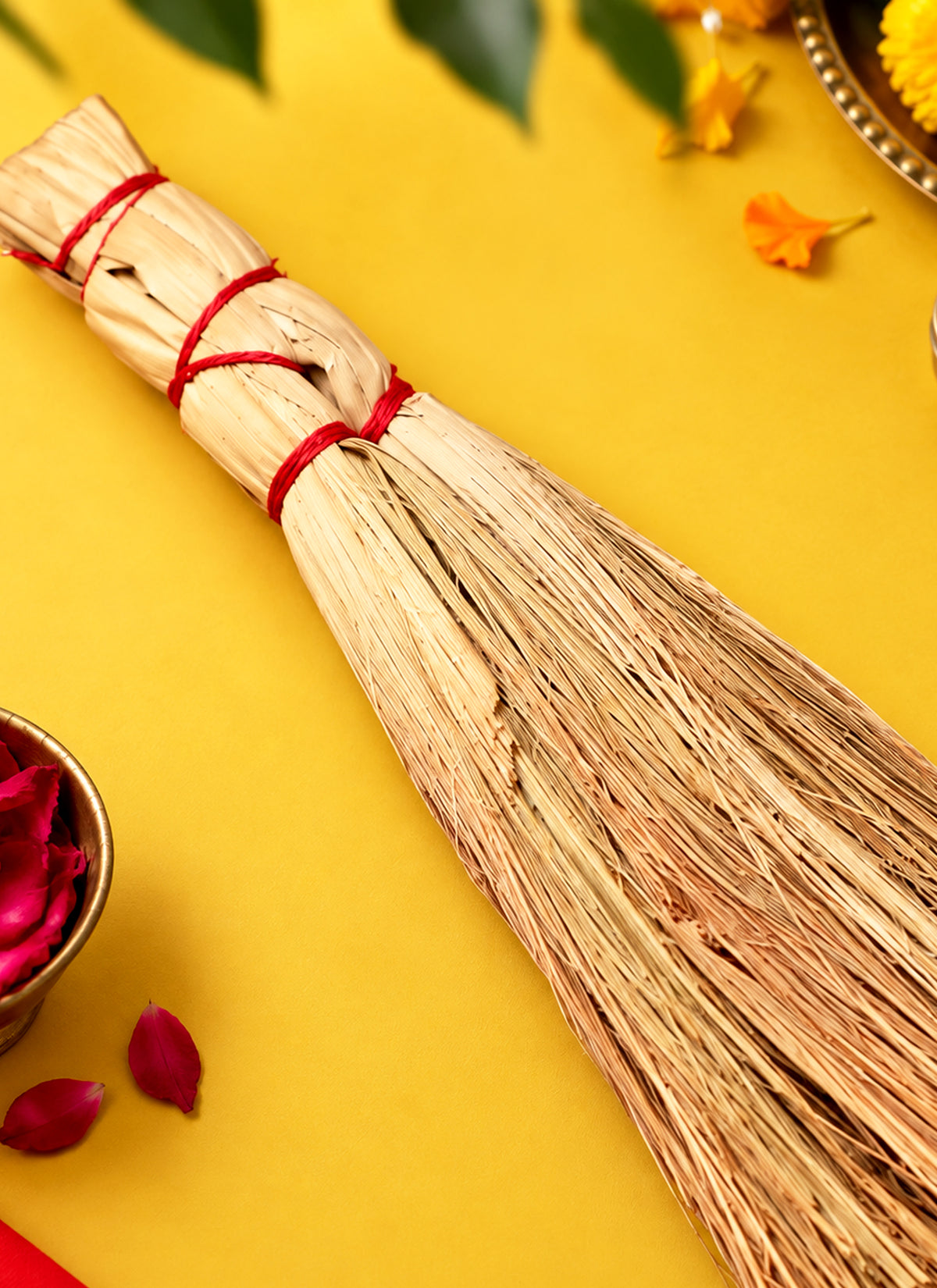 Madhoor Pooja Jhadu