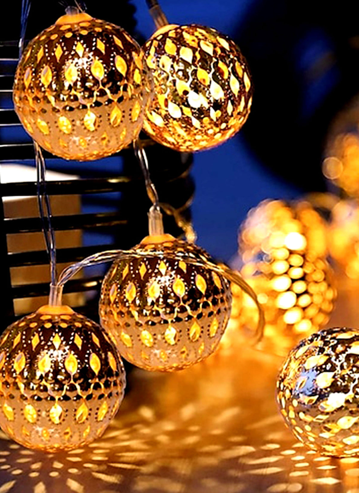 Zayo Metal BALL Battery LED String Lights