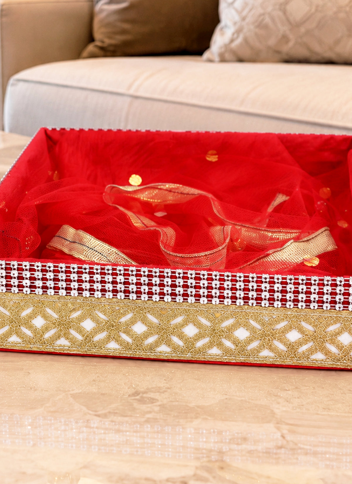 Madhoor Square Gift Basket Red 18 Inches 1 Piece