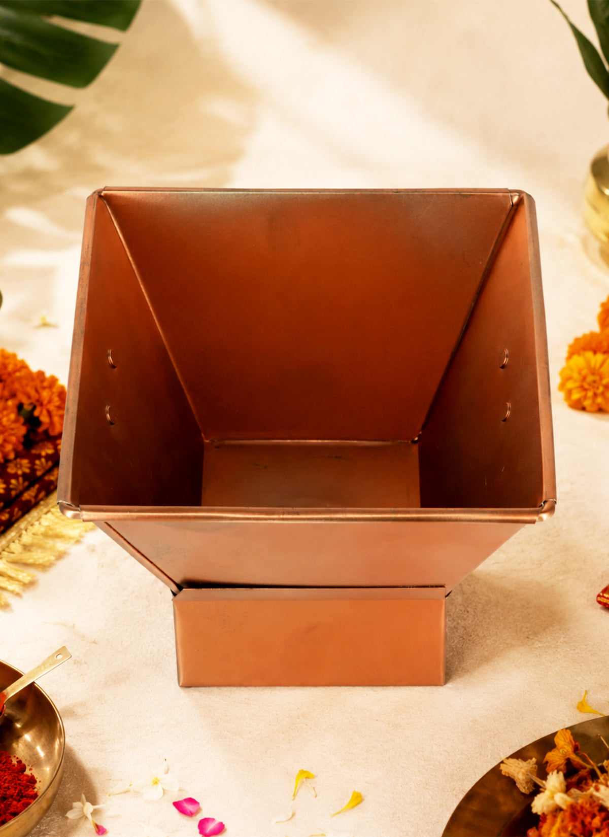 Madhoor Metal Copper Plated Havan Kund 5 x 5 x 4 Inches 1 Piece