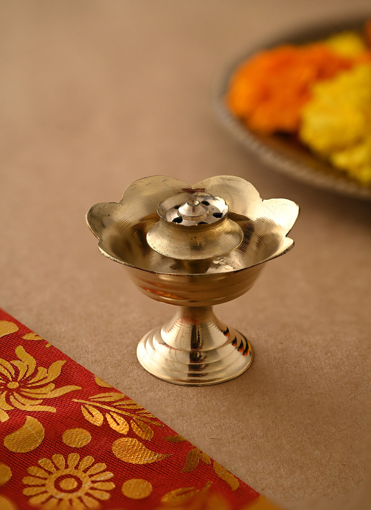 Madhoor Gulab Brass Agarbatti Holder 4.5 cm 1 Piece