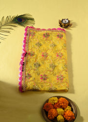 Madhoor Scalloped Deity Idol Chunri Yellow 1m