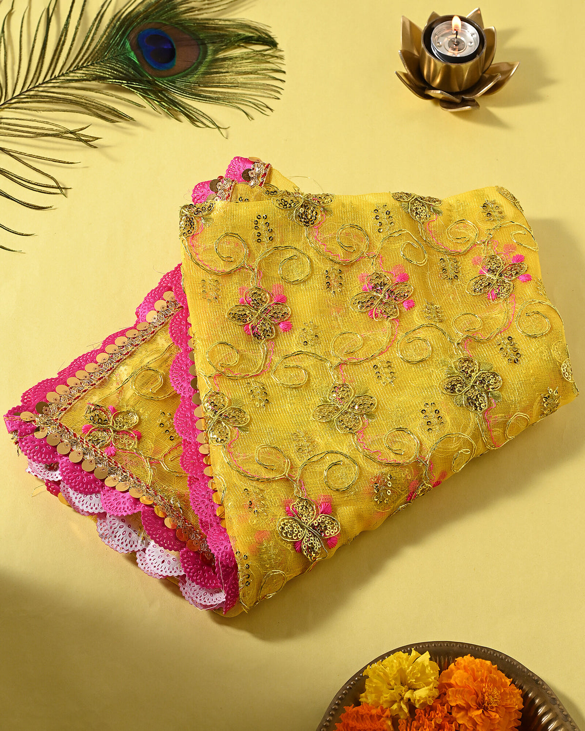 Madhoor Scalloped Deity Idol Chunri Yellow 1m