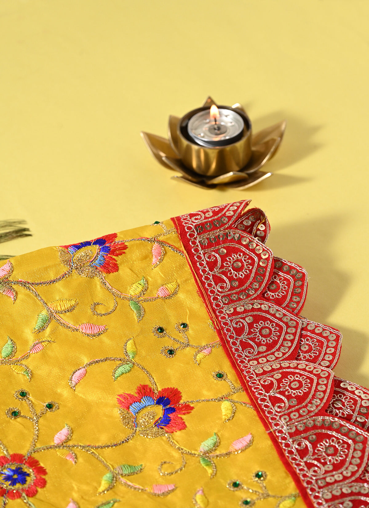 Madhoor Floral Deity Idol Chunri Yellow 20 x 40 Inches