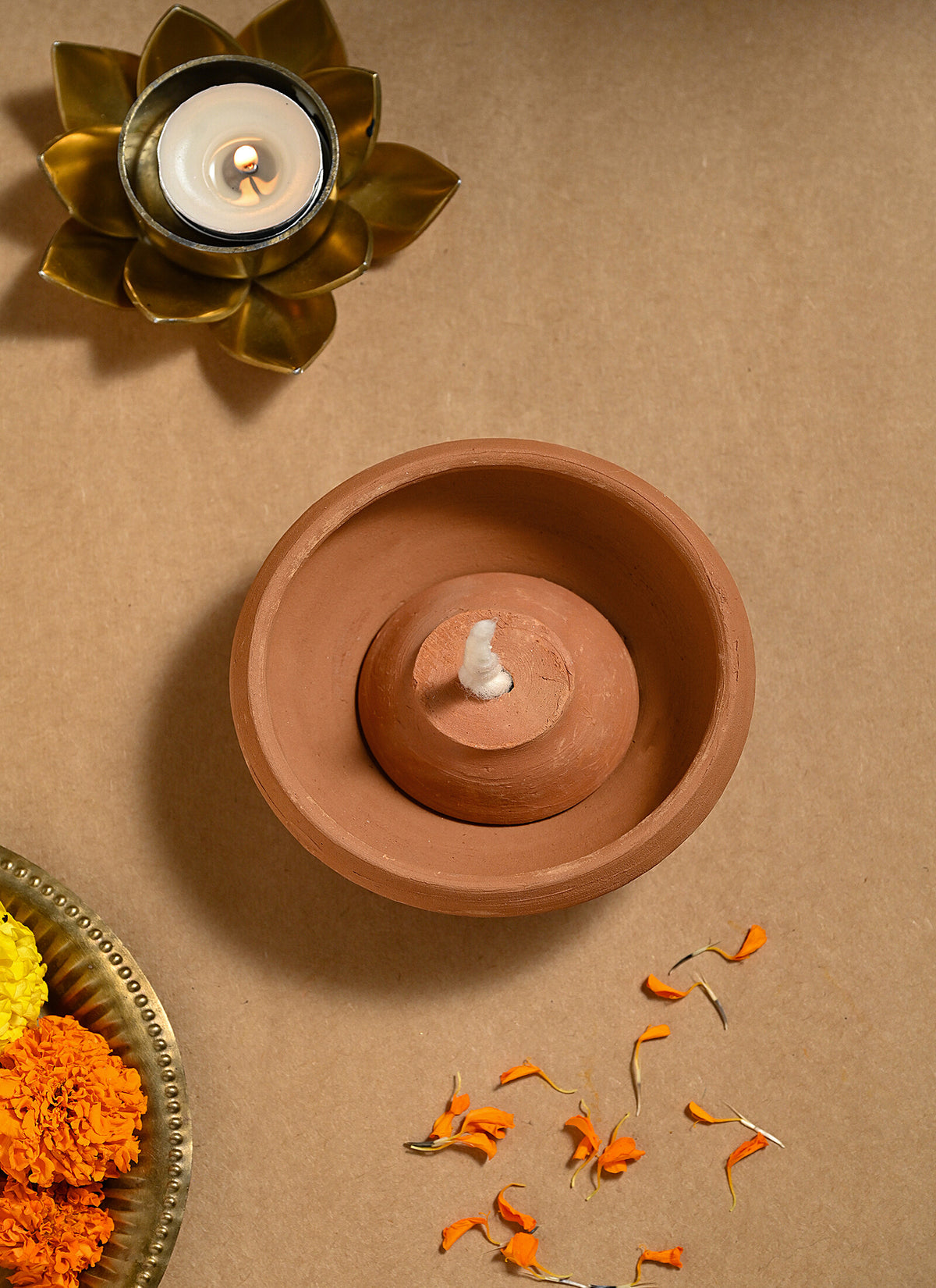 Madhoor Sun Diya Planter 12 Inches 1 Piece