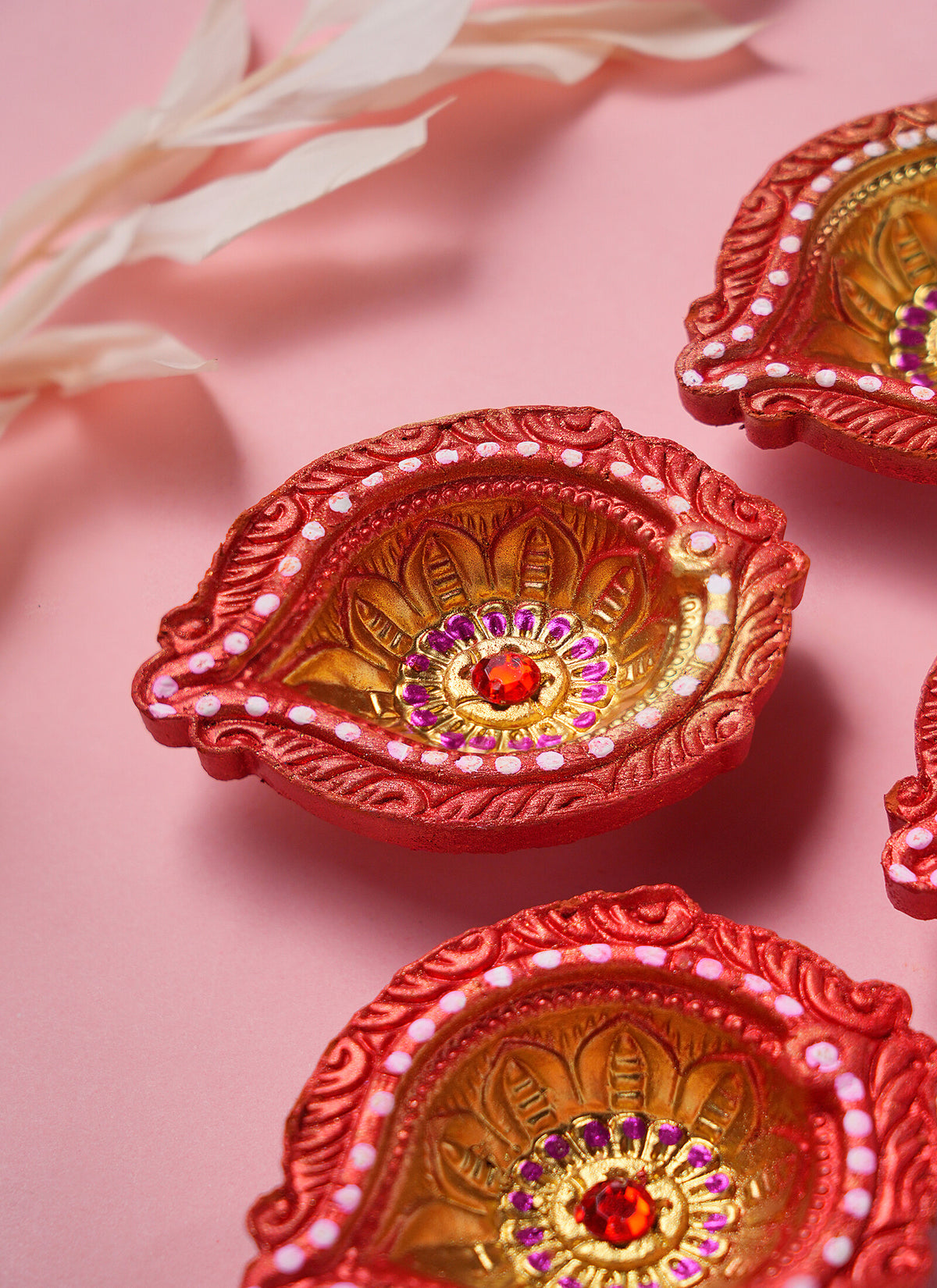 Madhoor Teardrop Diya Red Set of 4