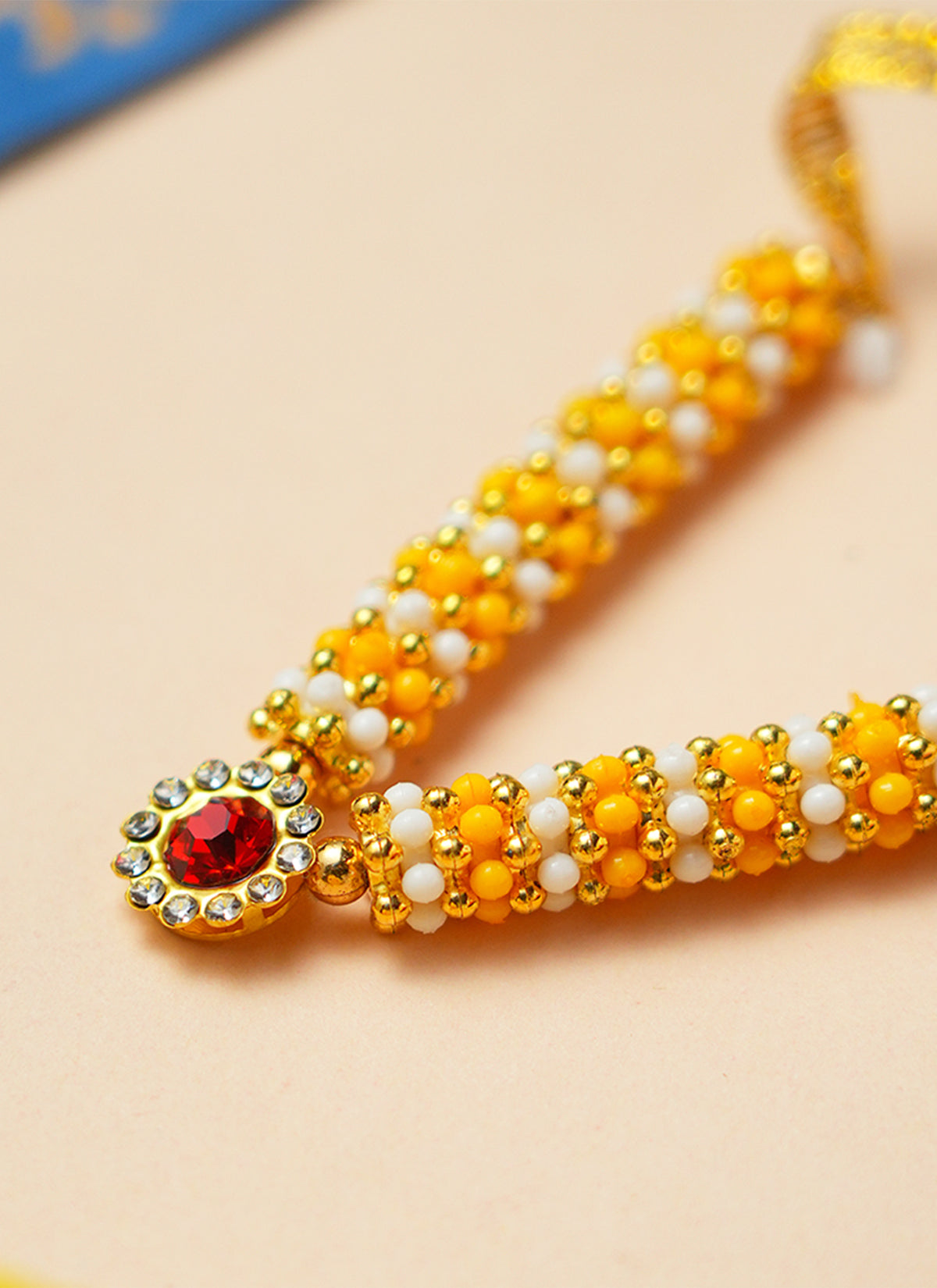 Madhoor Har Garland Floral Bead Yellow 3.5 Inches 1 Piece