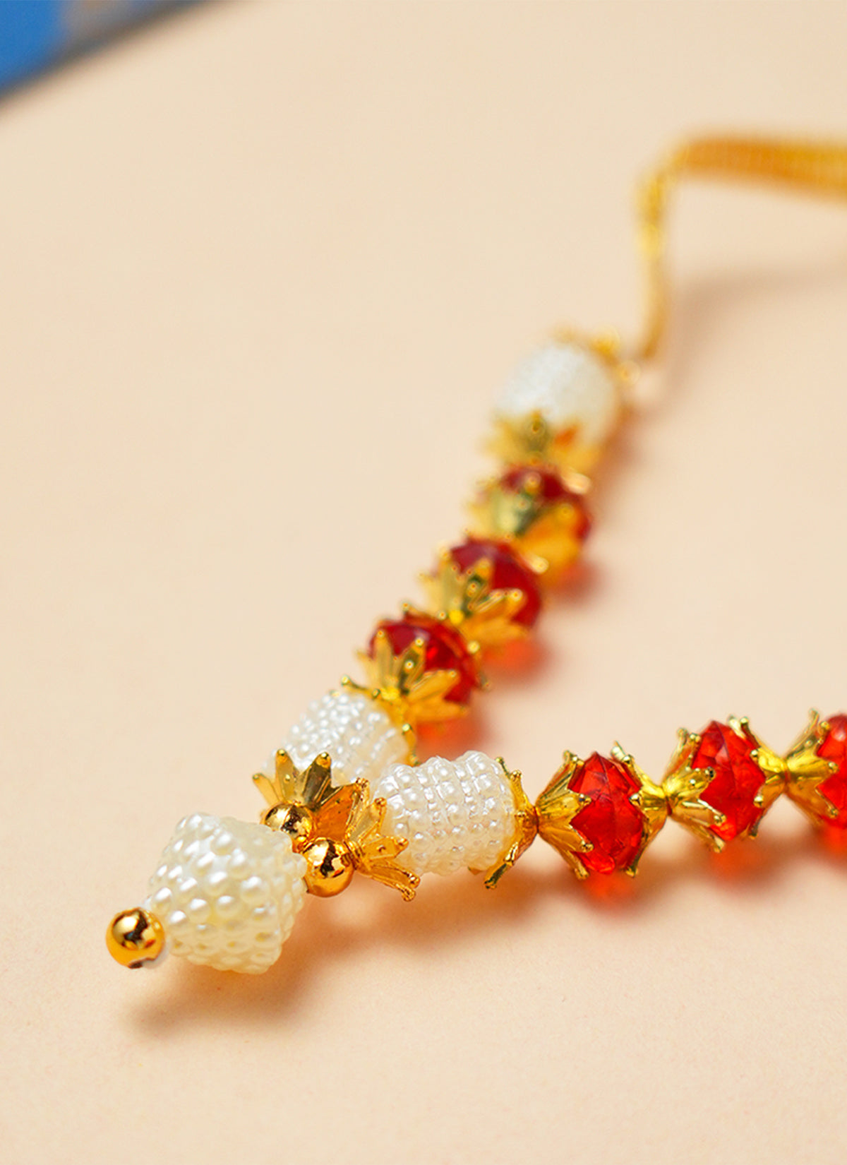 Madhoor Har Garland Bead Gold-Tone Red 3 Inches 1 Piece