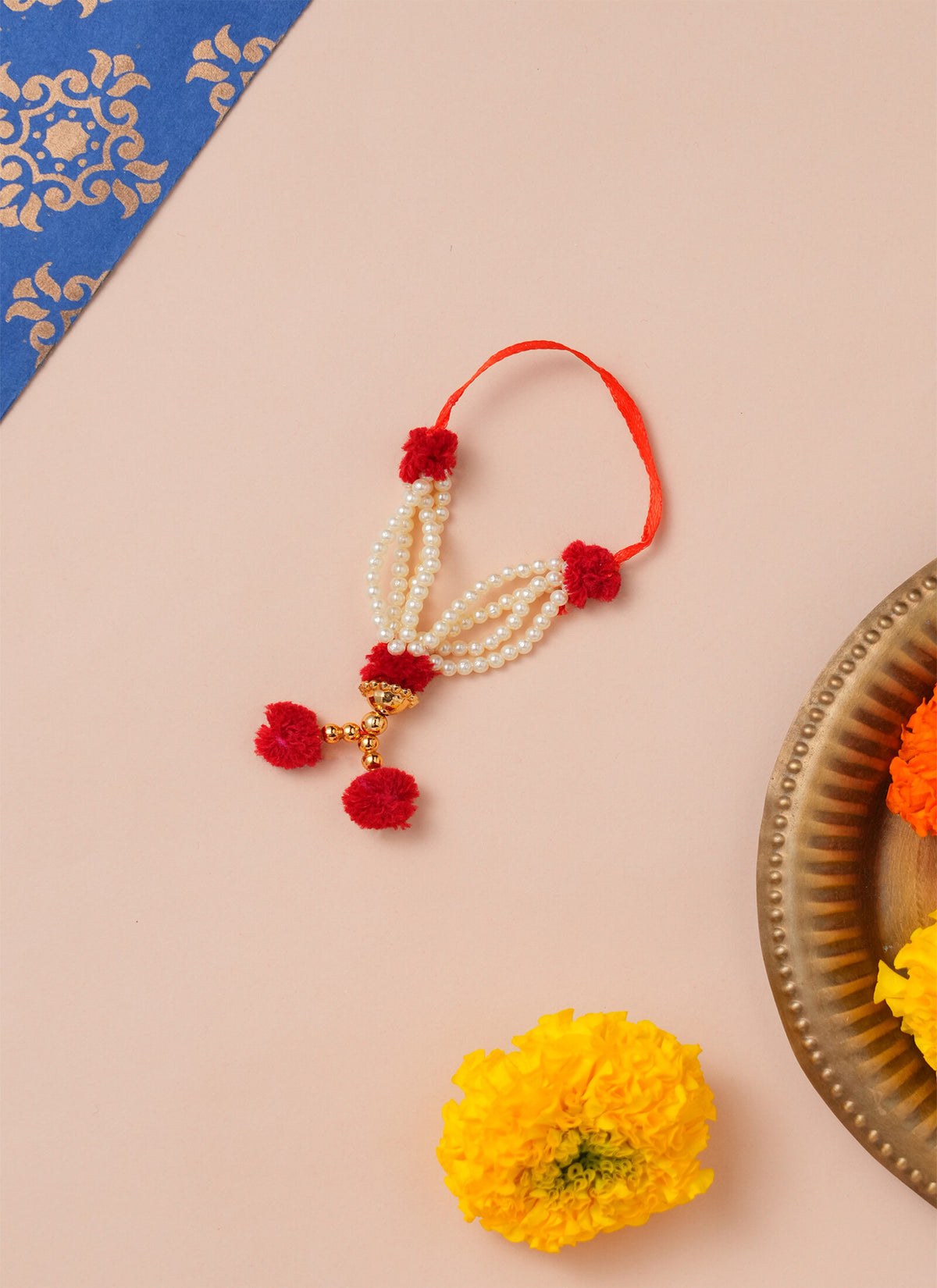 Madhoor Har Garland Pompom Red Ivory 1 Step 1 Piece