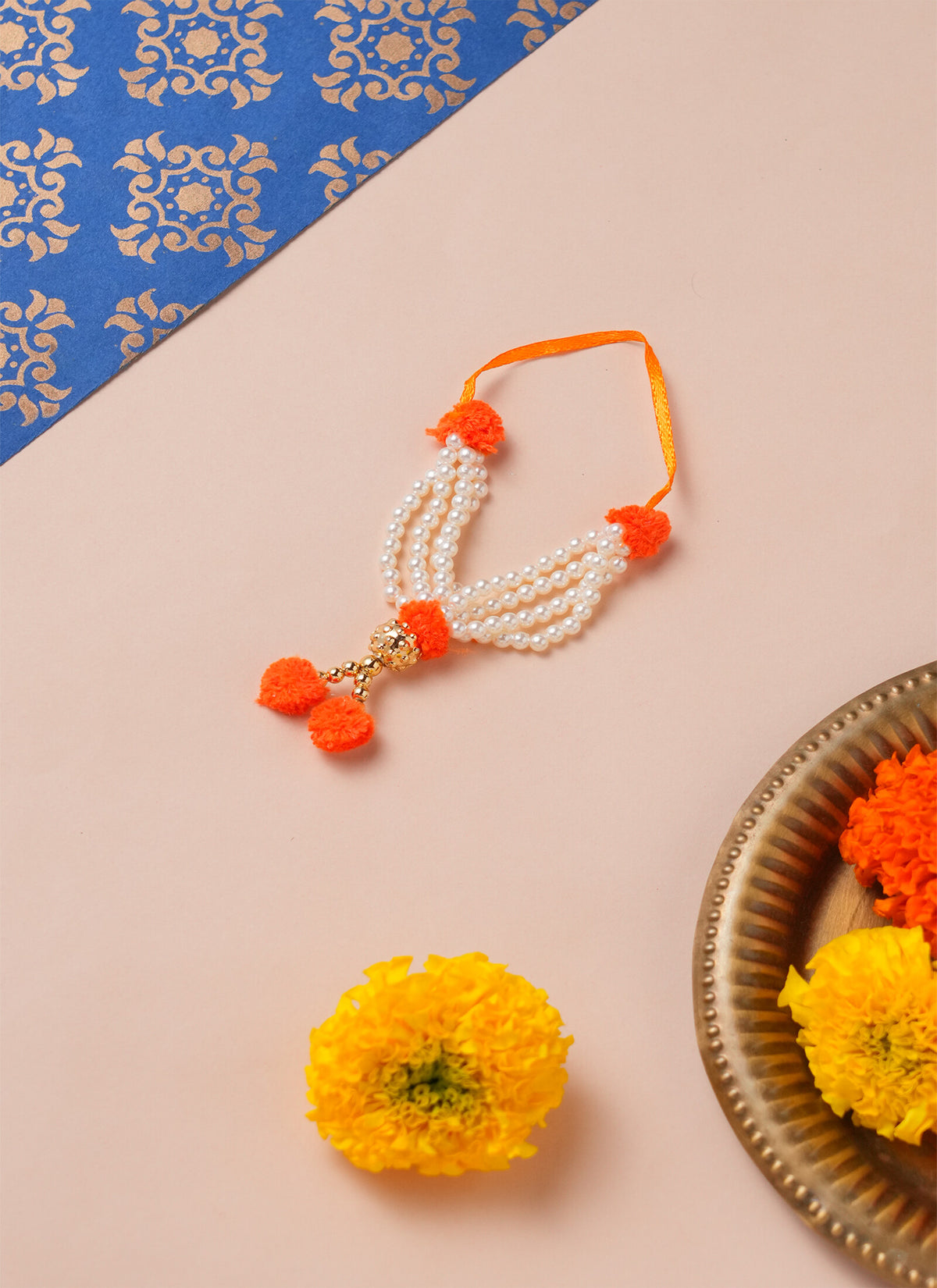 Madhoor Har Garland Pompom Pearl Ivory Orange 1 Step 1 Piece