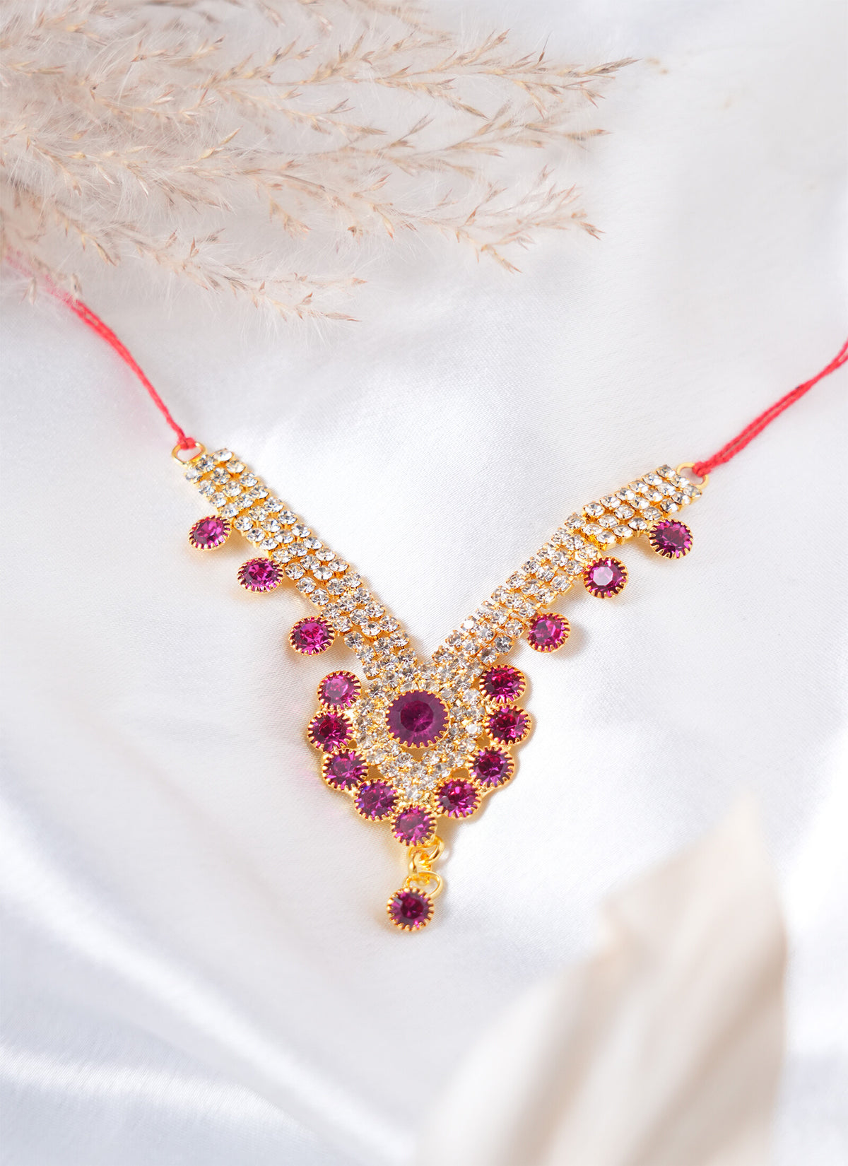 Madhoor Har Garland Crystal Red White 3 Inches 1 Piece