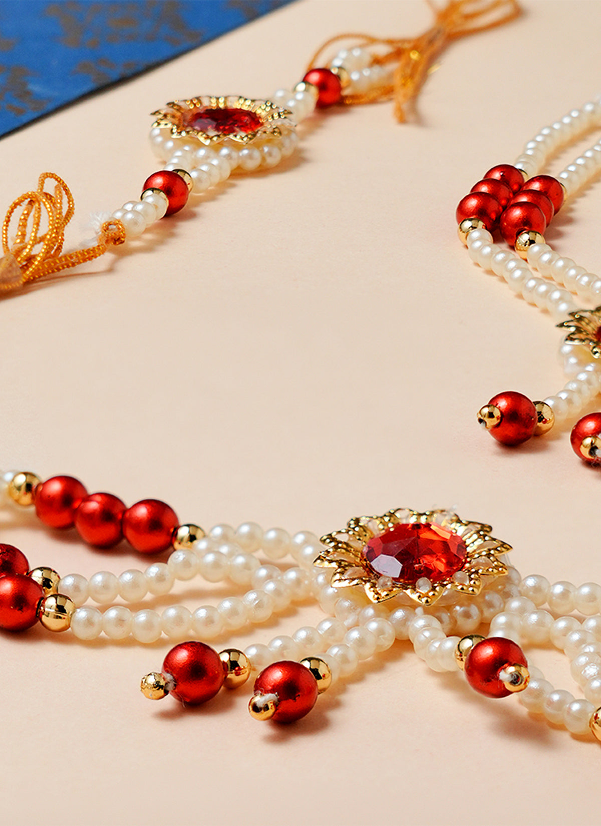 Madhoor Har Garland Pearl Red White 1 Set