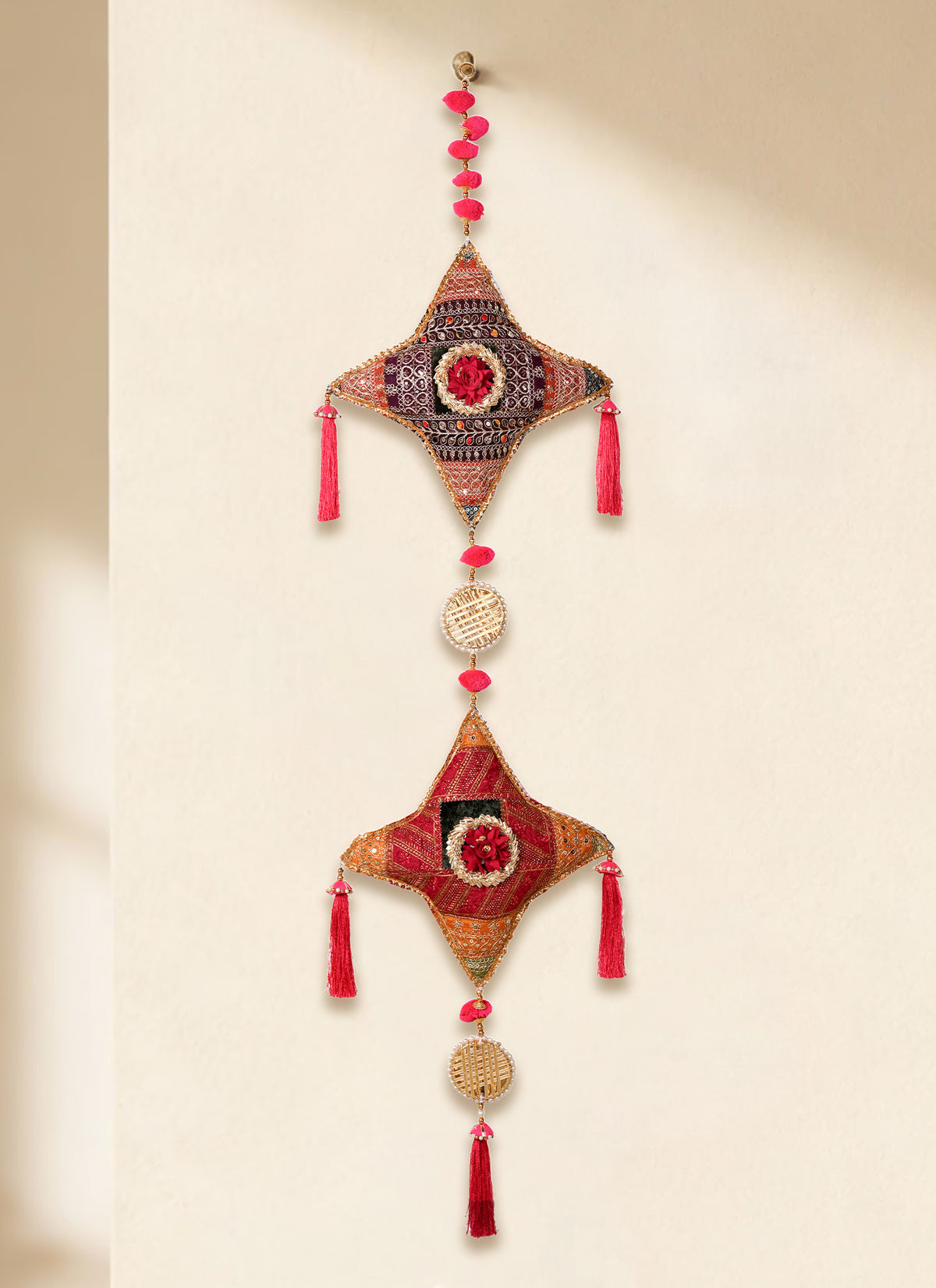 Madhoor Stone Tassel Hanging 4.5 Feet 1 Piece