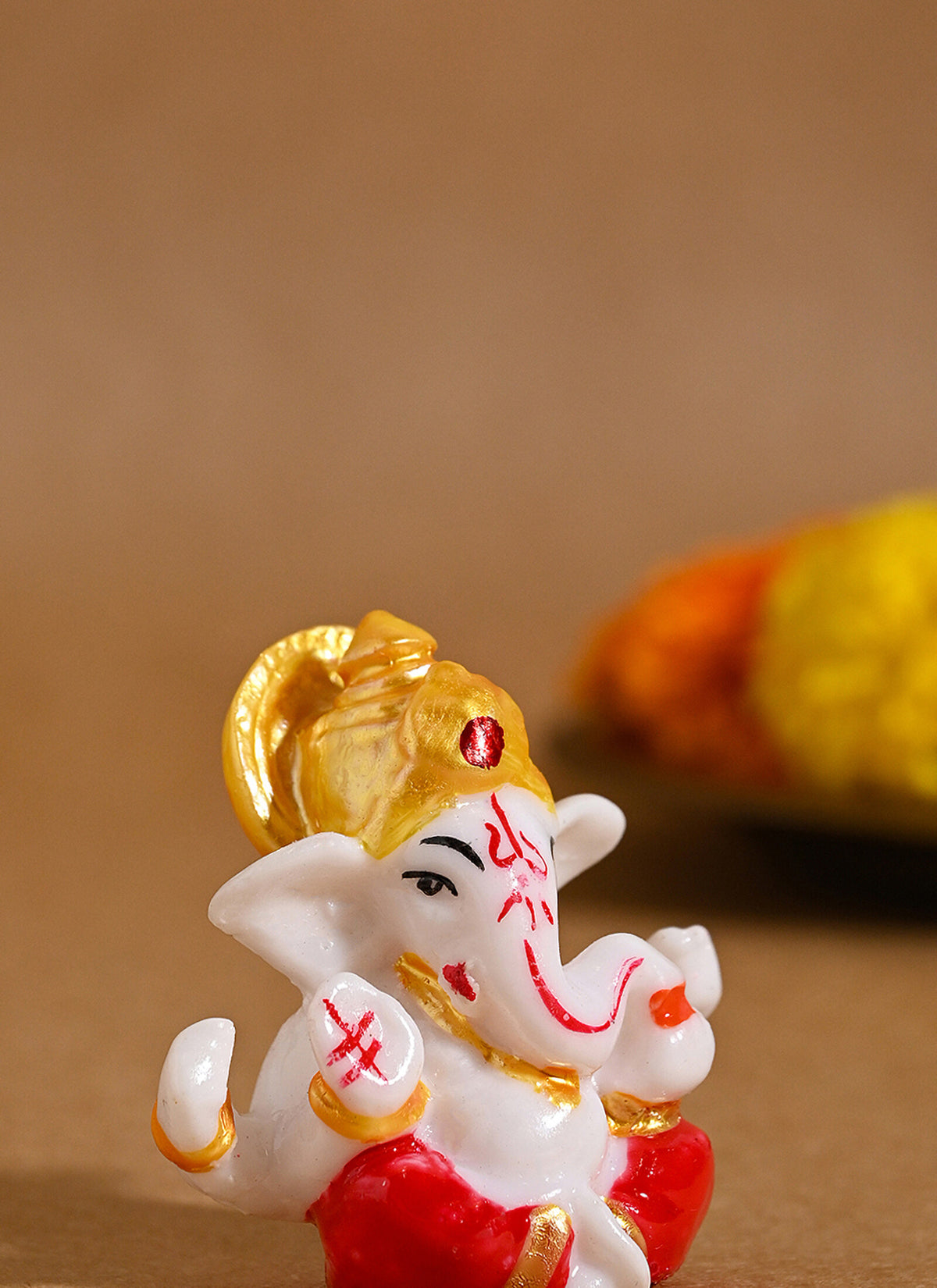 Madhoor Ganesha Golde Deity Idol Ivory Pink 2 Inches 1 Piece