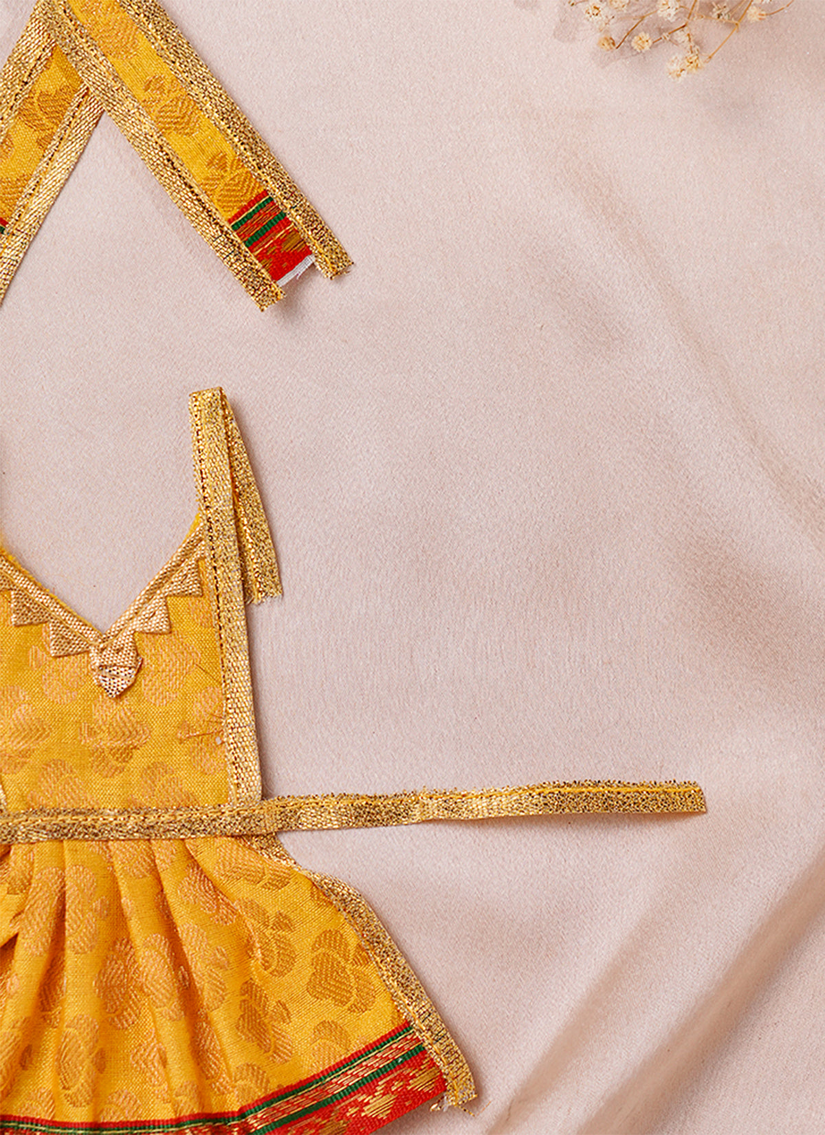 Madhoor Silk Deity Idol Dress Yellow 3 Inches 1 Set
