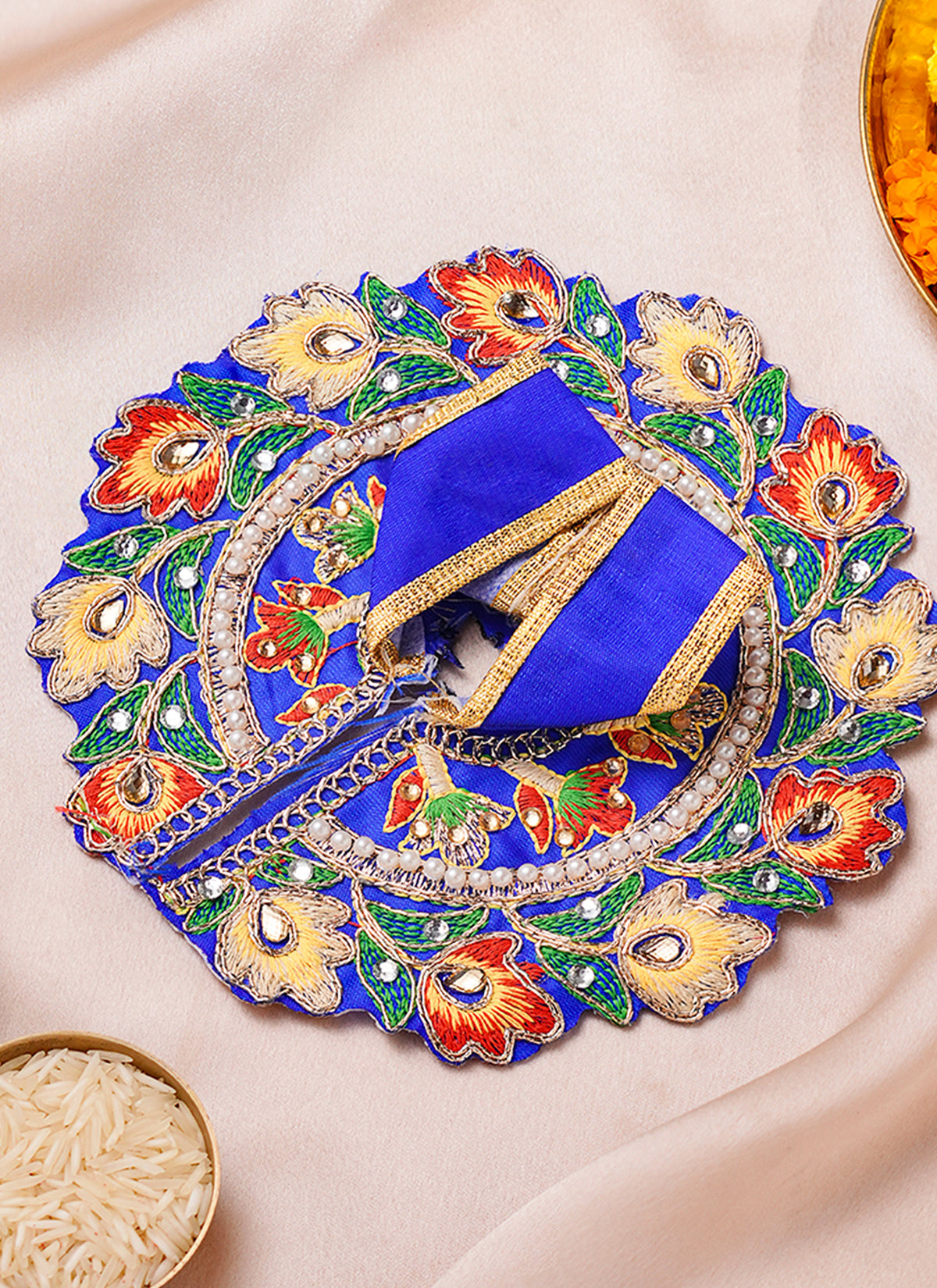 Madhoor Flower Deity Idol Dress Multicolour 6 Inches 1 Piece