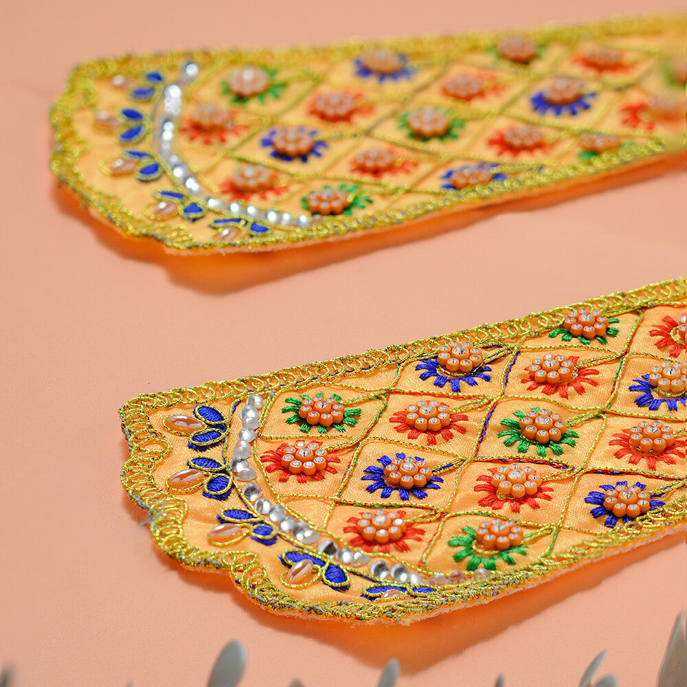Madhoor Scalloped Idol Kesh Dupatta Yellow 30 Inches 1 Piece