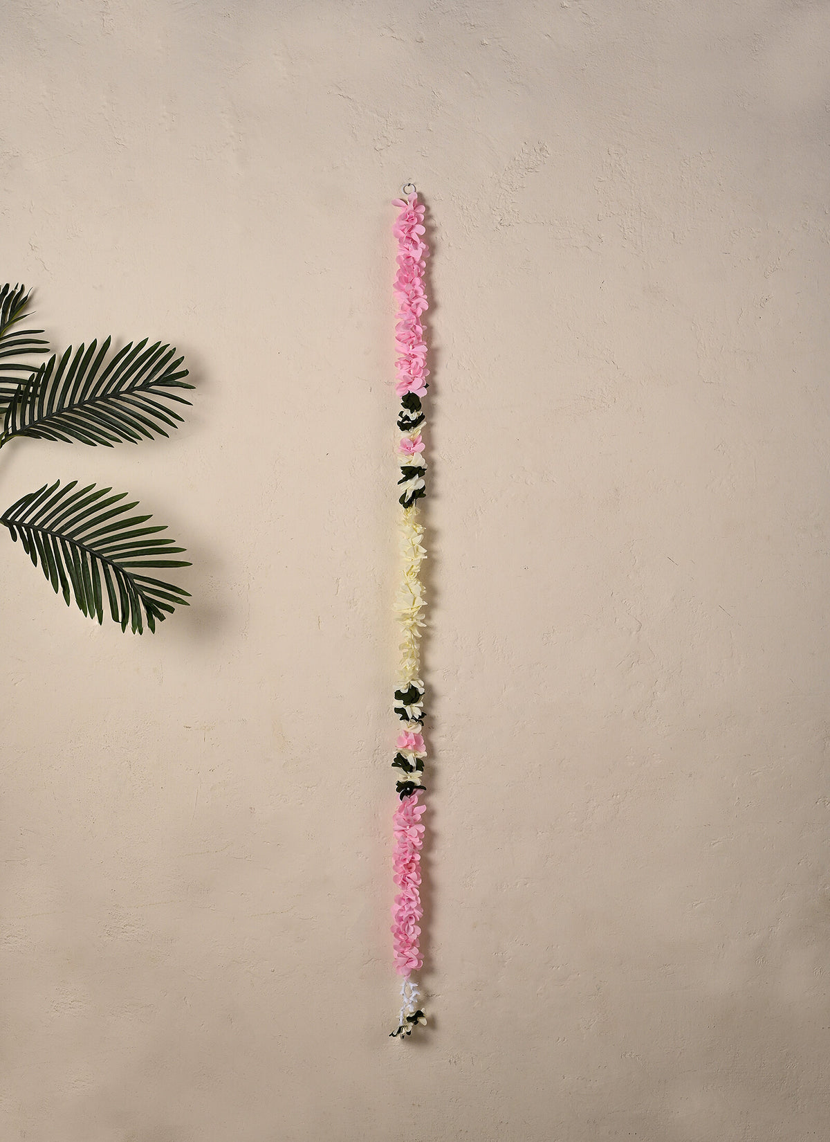 Madhoor Multilayer Latkan Cream Pink 5 Feet 1 Piece