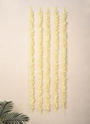Madhoor Petal Latkan Off White 4 Feet Set of 5