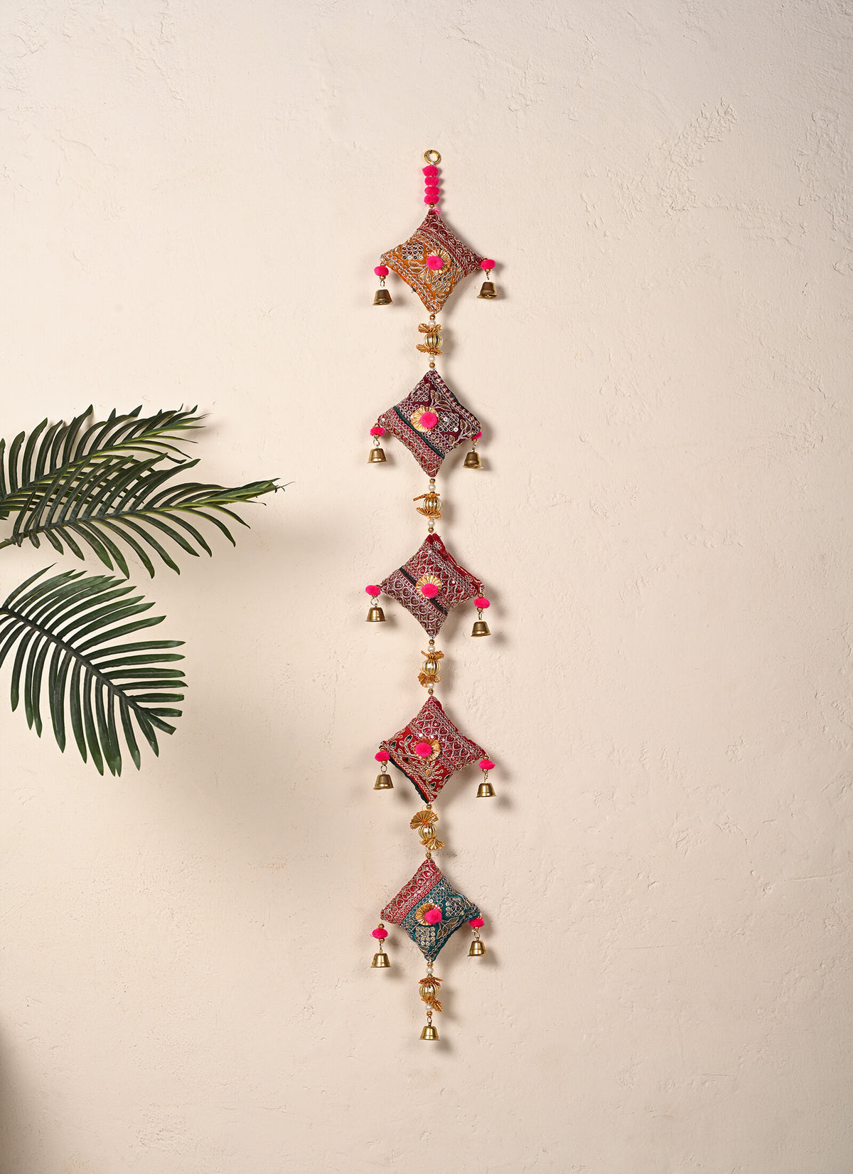 Madhoor Beads Bells Latkan Rani Pink 4 Feet 1 Piece