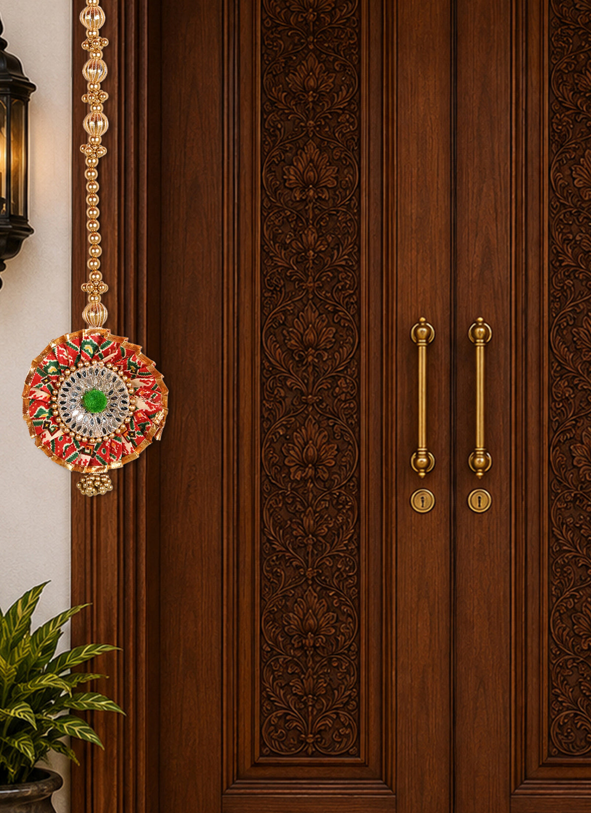 Madhoor Mirror Latkan Red Green Set of 2