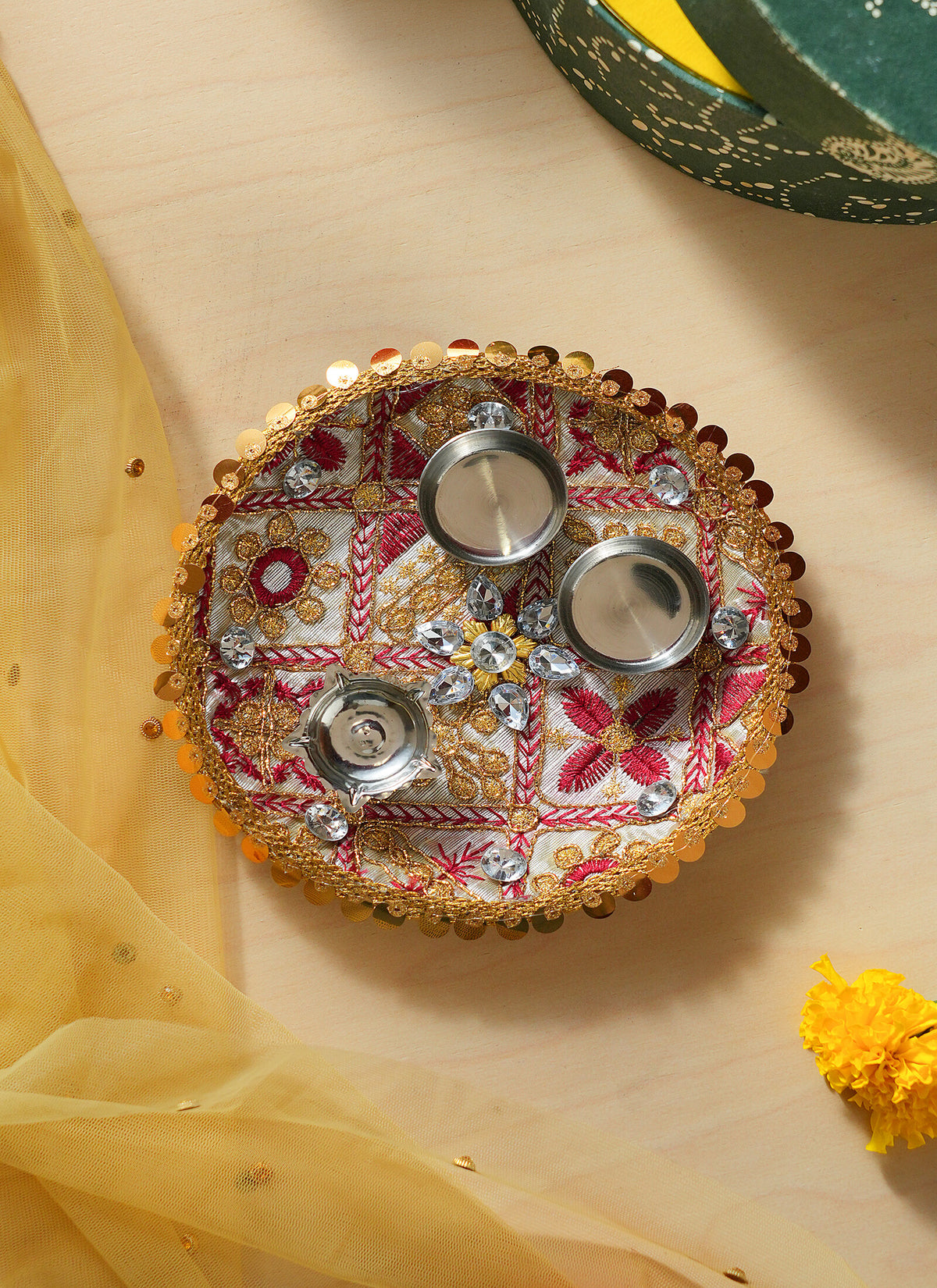 Madhoor Crystal Pooja Thali Cream 1 Piece