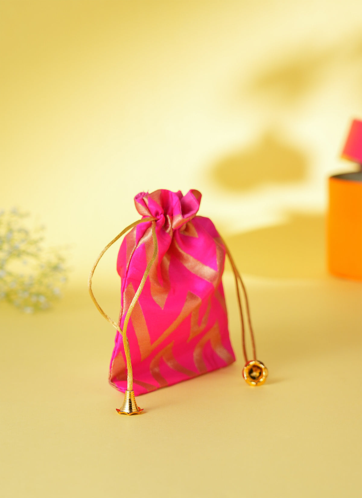 Madhoor Zigzag Potli Gift Bag Dark Pink 5 x 7 Inches 1 Piece