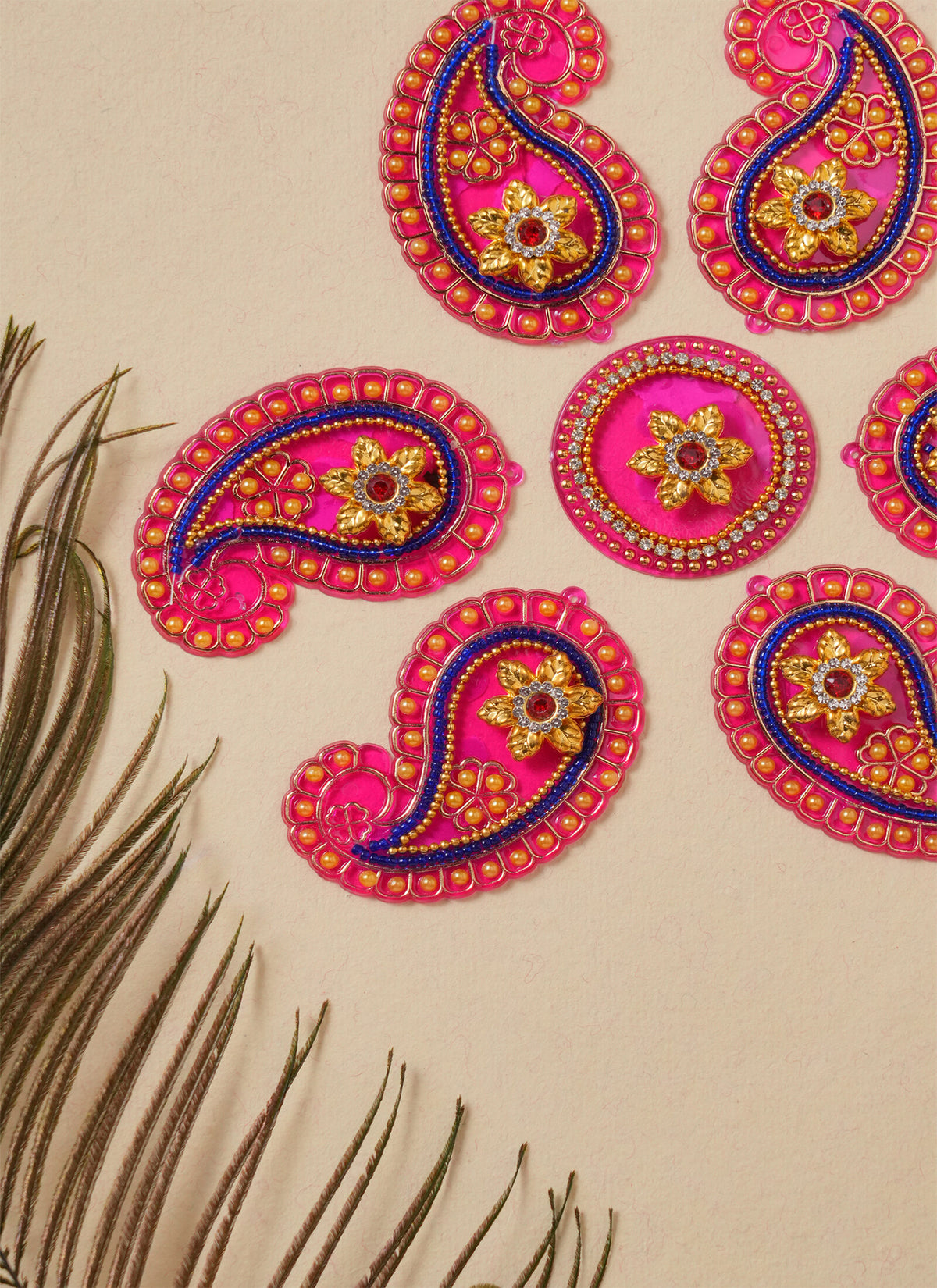 Madhoor Peacock Rangoli Rani Pink 1 Set