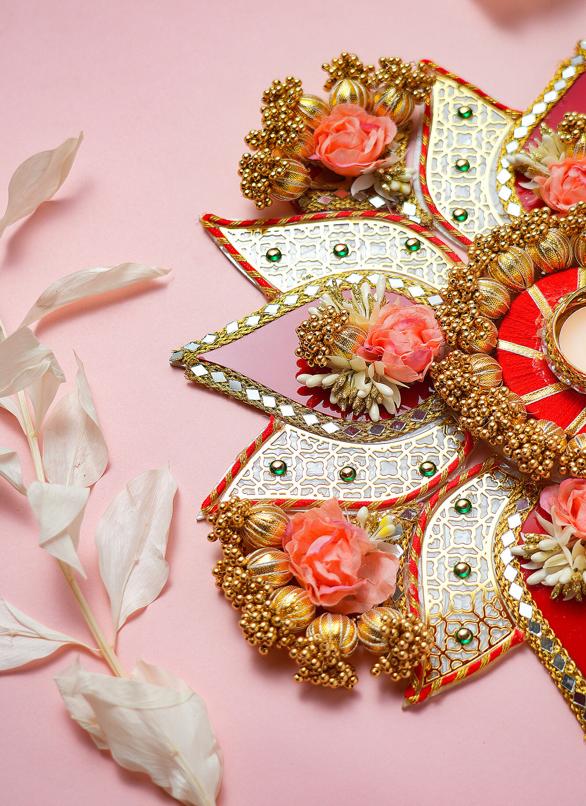 Madhoor Rangoli Peach Red 18 Inches 1 Set