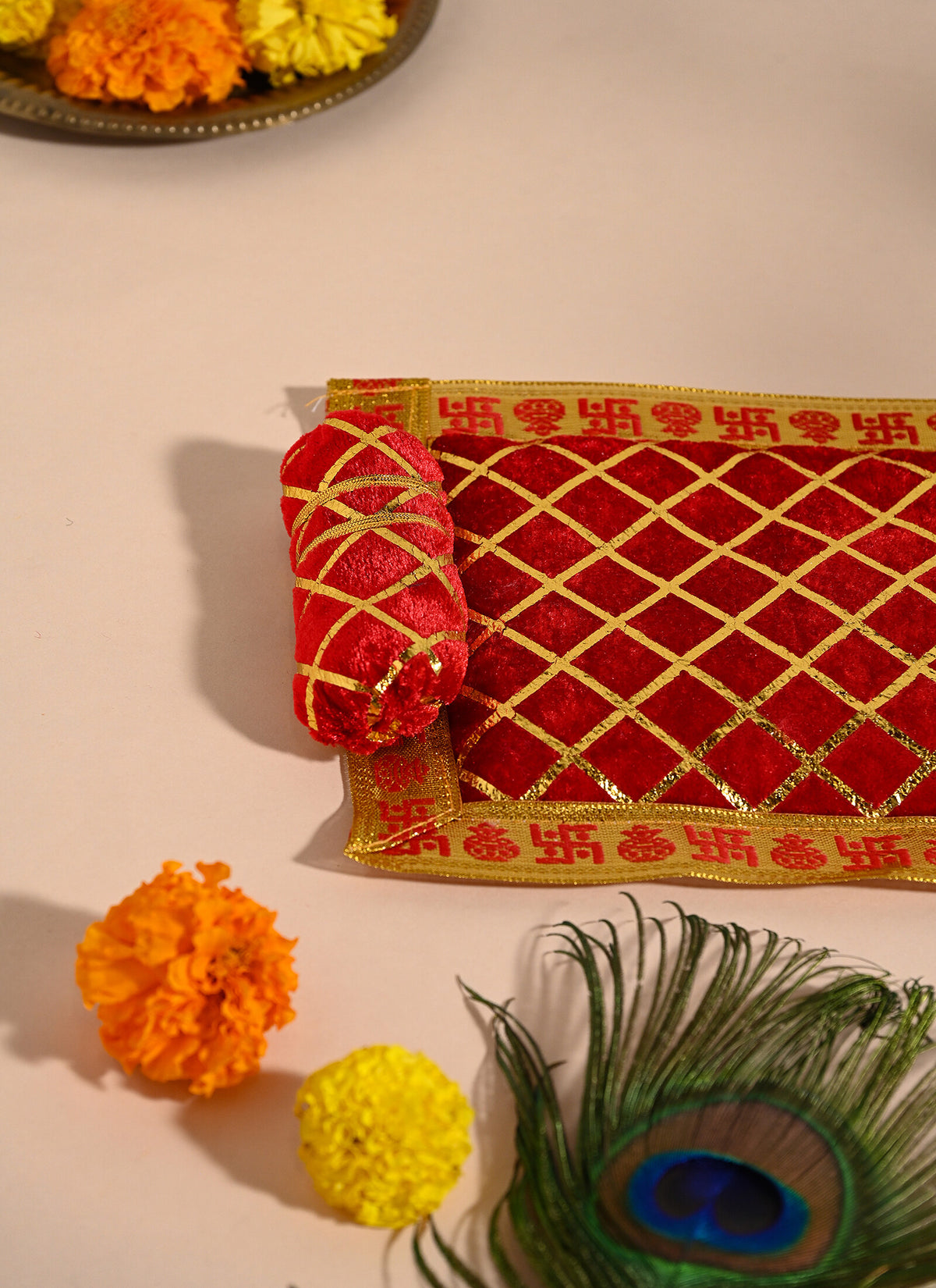 Madhoor Gaddi Idol Singhasan Gold-Tone Red 5 x 7 Inches 1 Piece