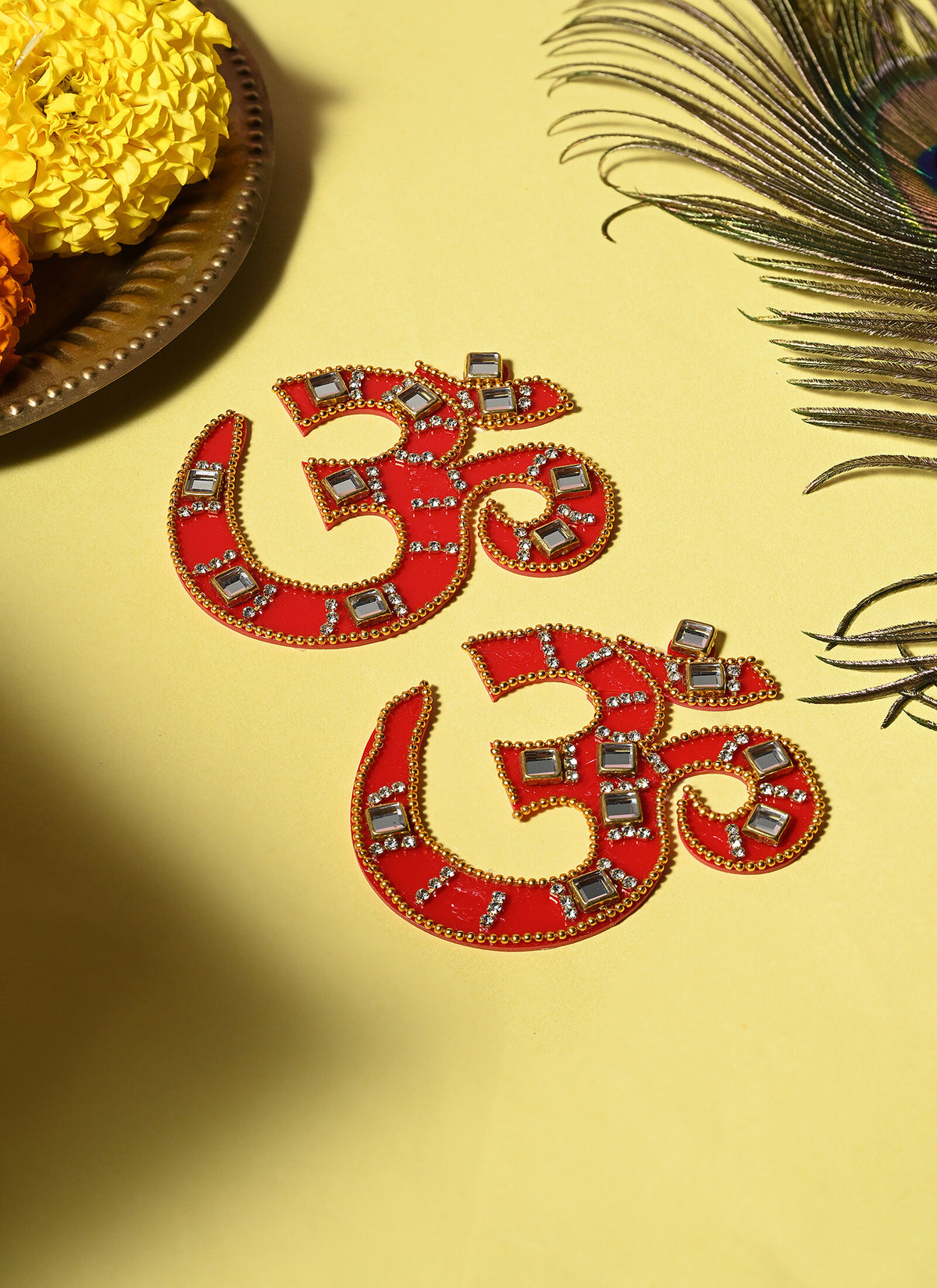Madhoor Glossy Om Sticker Red 1 Piece