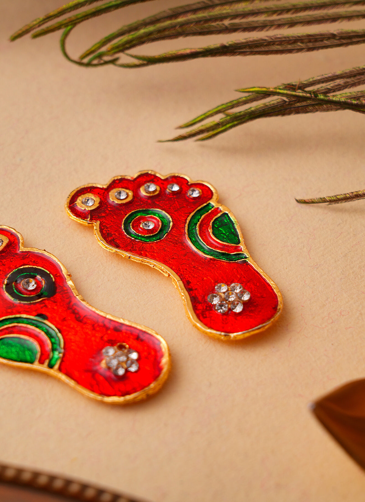 Madhoor Crystal Lakshmi Feet Pagla Red 2.2 Inches