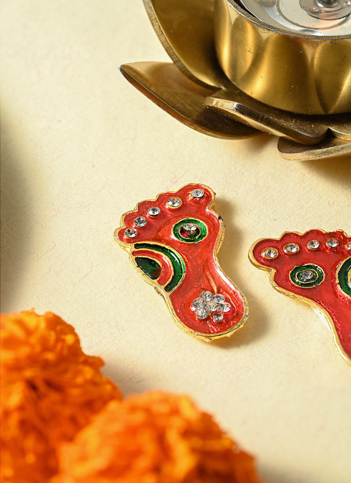 Madhoor Lakshmi Feet Pagla Red 2 Inches 1 Pair
