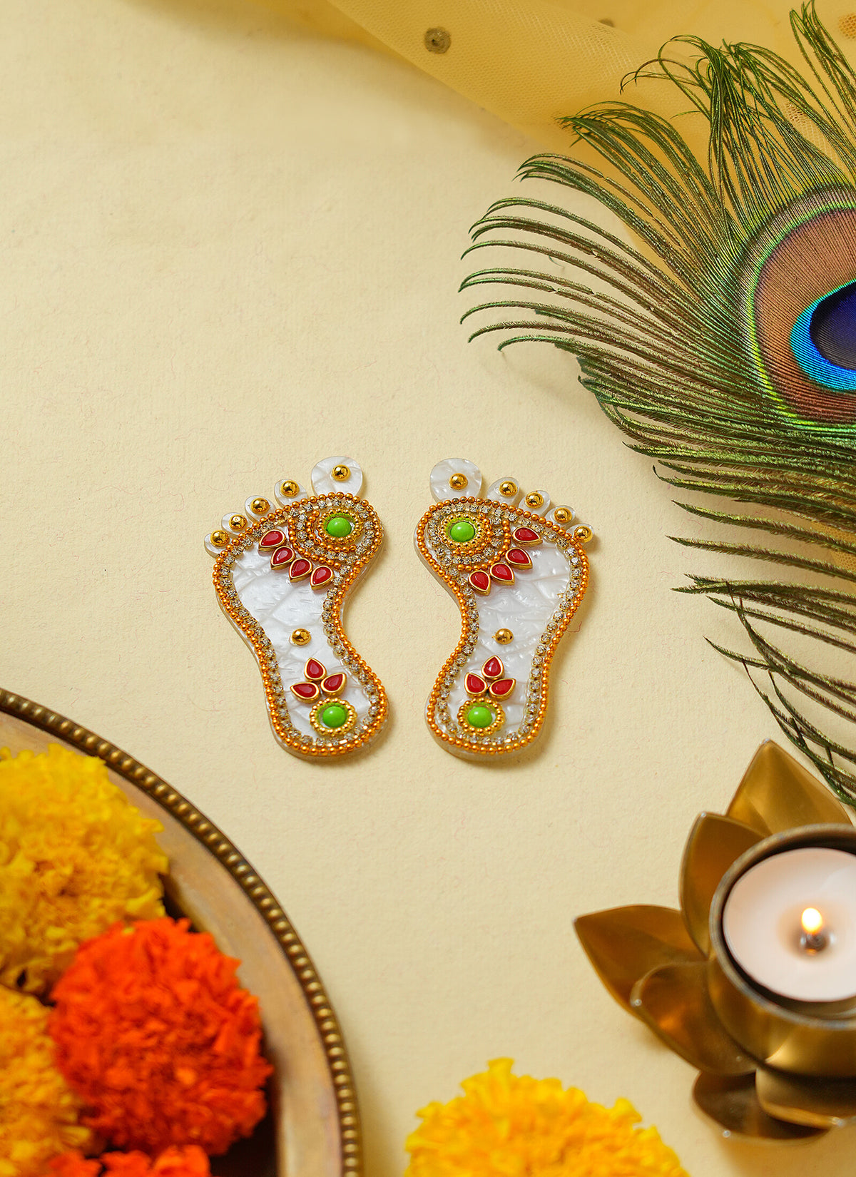 Madhoor Lakshmi Feet Pagla White Red Green 3 Inches Set of 2