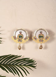 Madhoor Crescent Shubh Labh Sticker Red Green 1 Pair