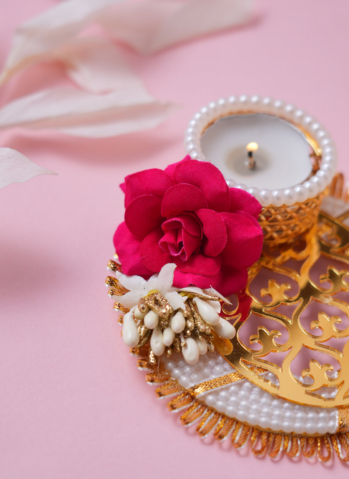 Madhoor Pearl Tealight Holder Rose Gold-Tone Rani Pink White 1 Piece