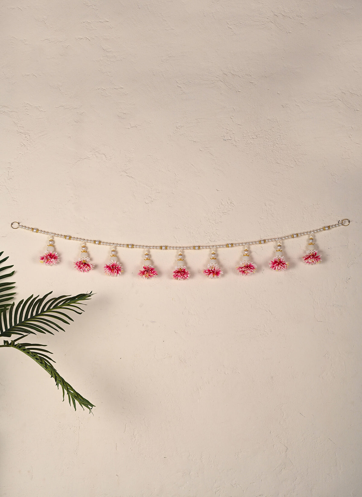 Madhoor Pearl Drop Toran White Pink 3 Feet