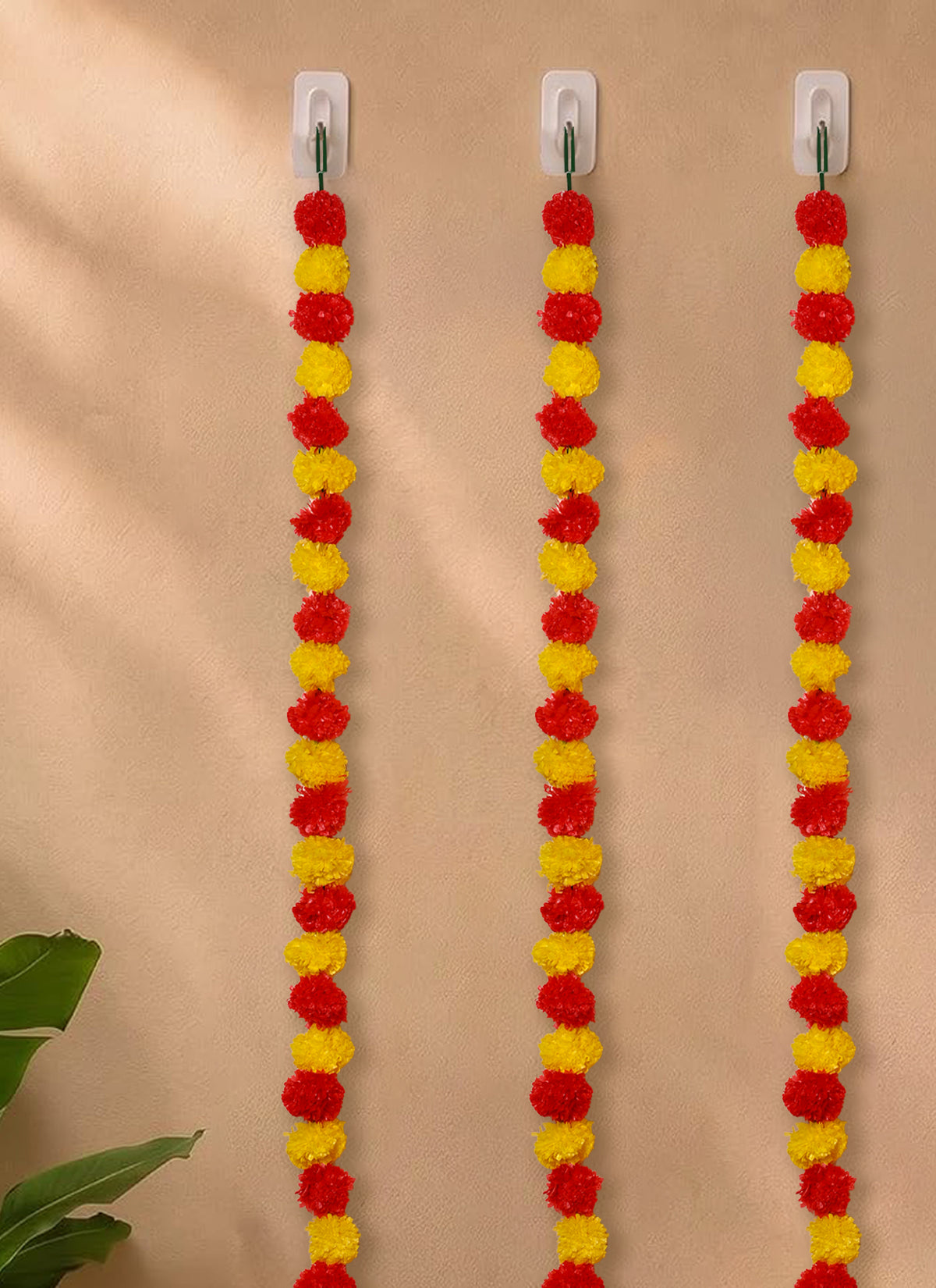 Madhoor Flower Pompom Marigold Latkan Orange 4.5 Feet Set of 5