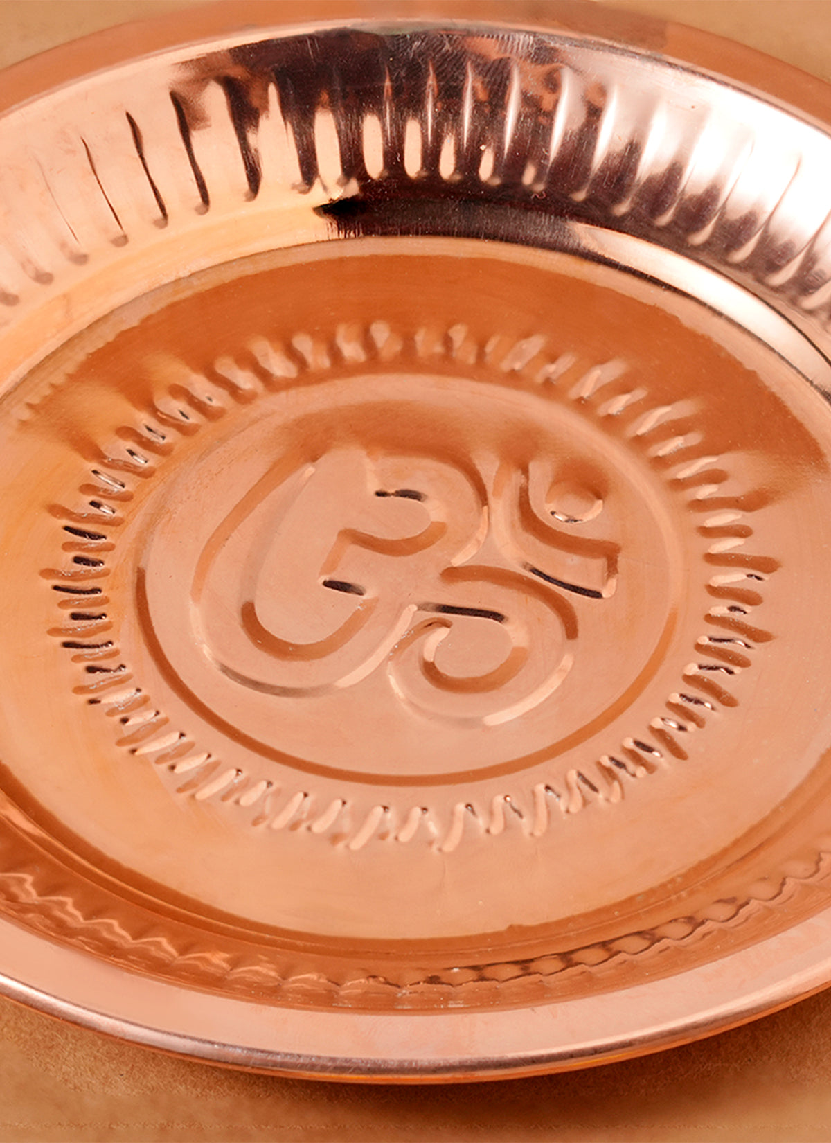 Madhoor Metal Copper Polished Pooja Thali 1 Piece