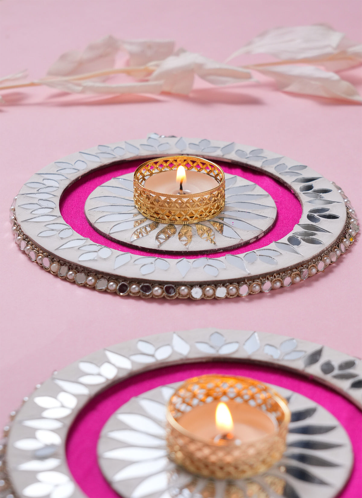 Madhoor Pearl Lippan Tealight Holder Rani Pink White 1 Pair