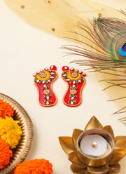 Madhoor Pearl Kundan Lakshmi Feet Pagla Red White Green 1 Pair