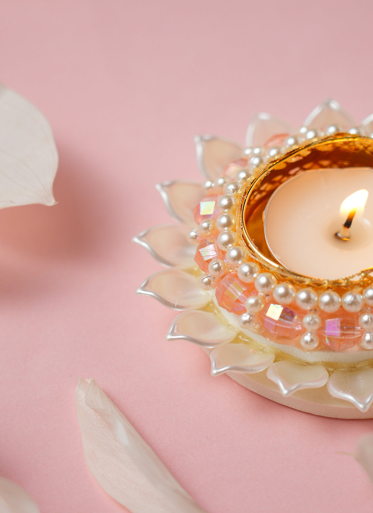 Madhoor Pearl Crystal Tealight Holder White Peach 1 Piece