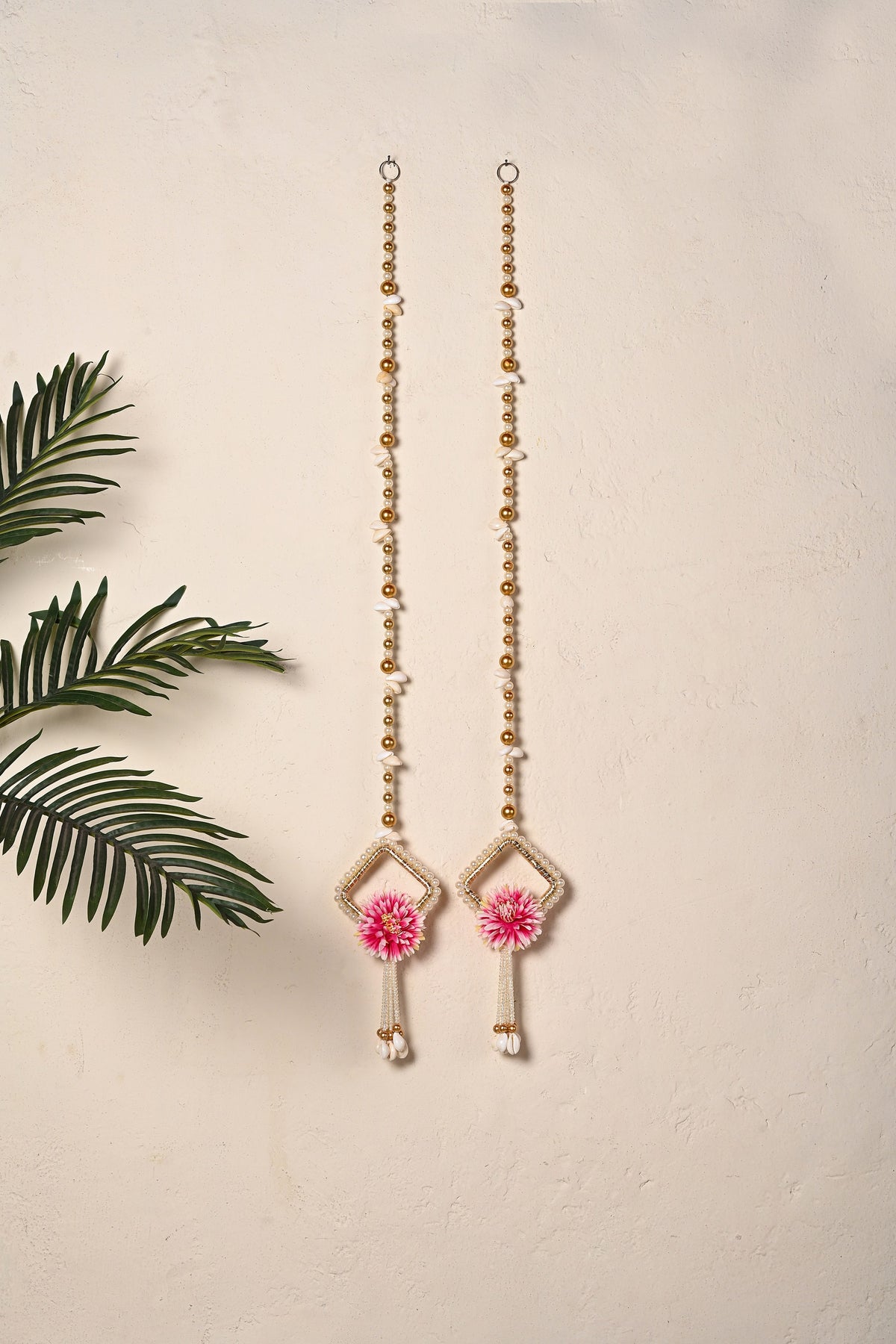 Madhoor Bead Latkan Pink 1 Pair