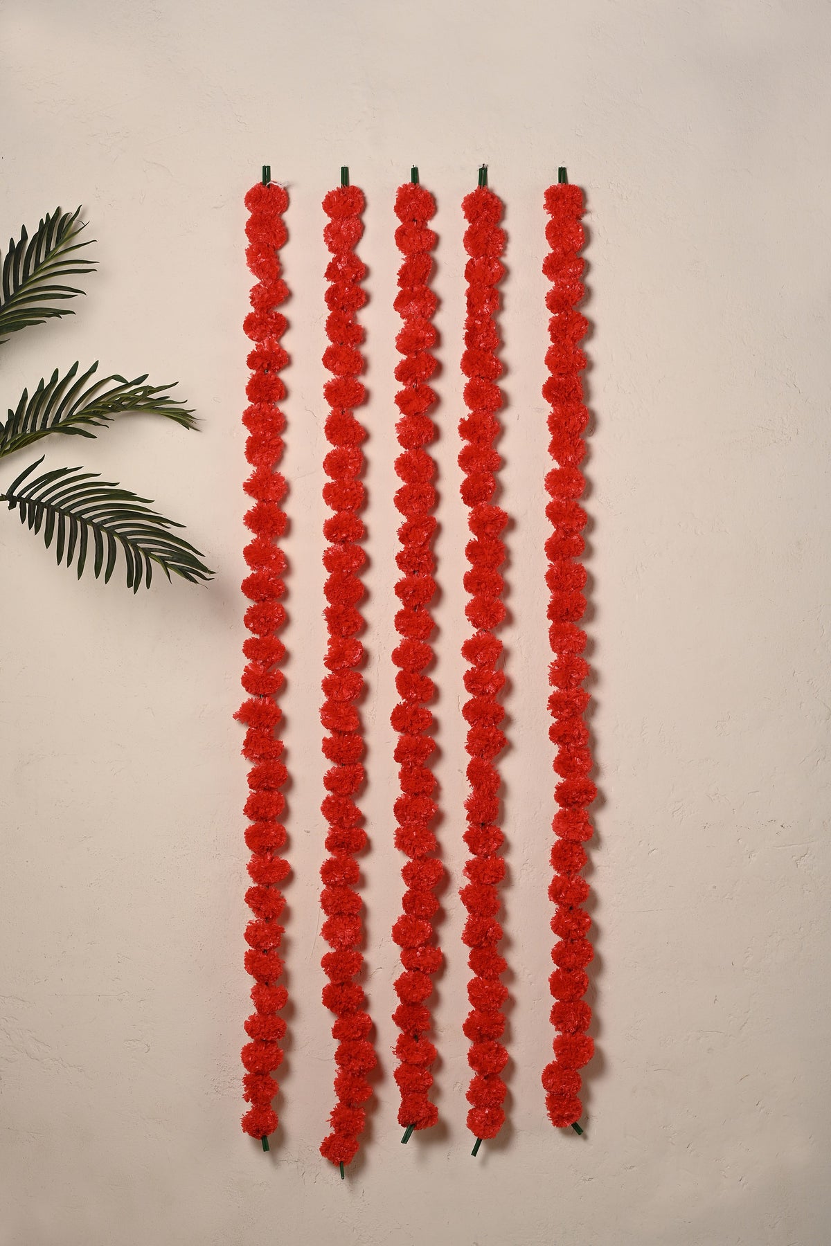 Madhoor Flower Pompom Marigold Latkan Red 4.5 Feet Set of 5